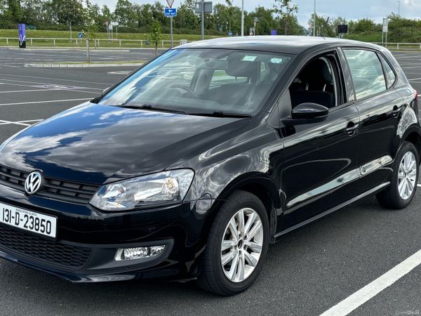 Volkswagen Polo Hatchback, Petrol, 2013, Black