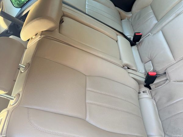 Land Rover Discovery Sport SUV, Diesel, 2016, Green