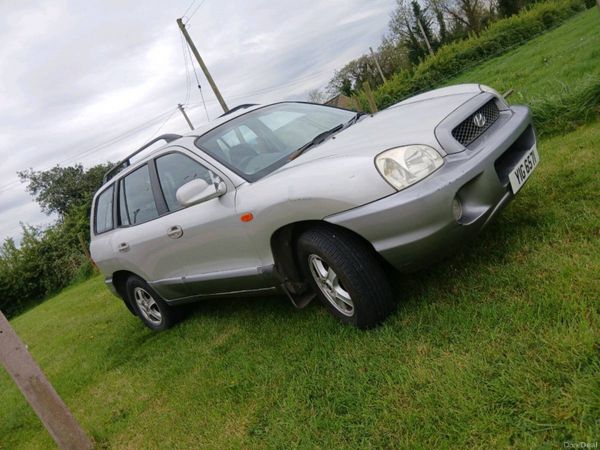 Hyundai Santa Fe SUV, Diesel, 2004, Silver