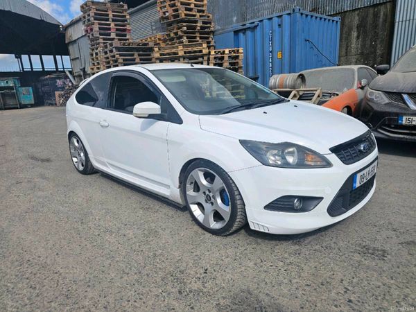 Ford Focus Hatchback, Diesel, 2009, White