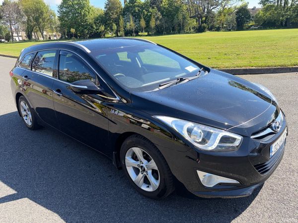 Hyundai i40 Estate/Jeep, Diesel, 2013, Black