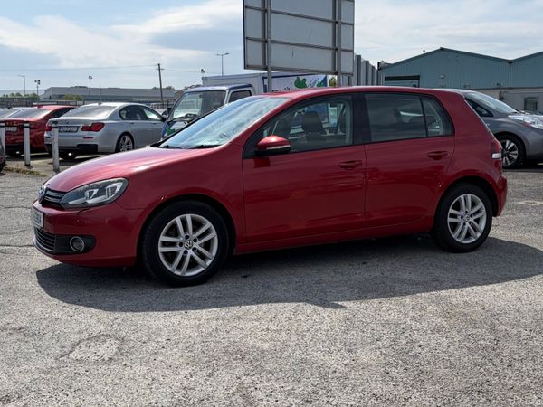 Volkswagen Golf Hatchback, Petrol, 2012, Red