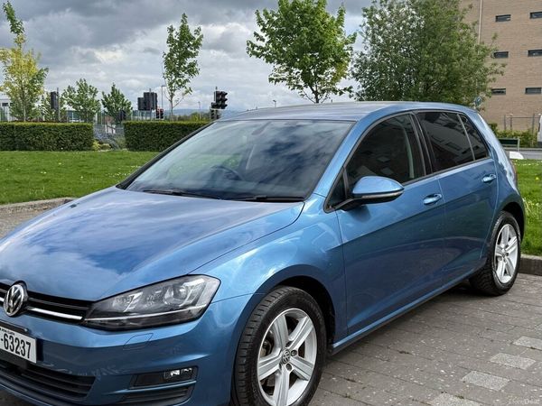 Volkswagen Golf Hatchback, Petrol, 2015, Blue