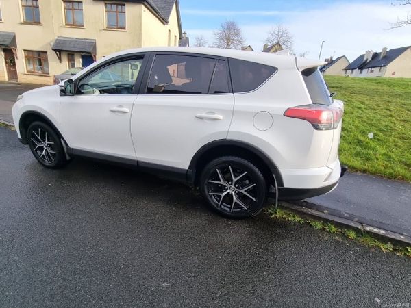 Toyota RAV4 SUV, Diesel, 2016, White