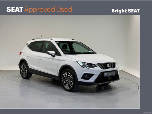 SEAT Arona Hatchback, Petrol, 2021, White