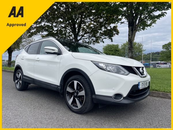 Nissan Qashqai SUV, Petrol, 2017, White