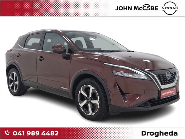 Nissan Qashqai MPV, Petrol, 2023, Red