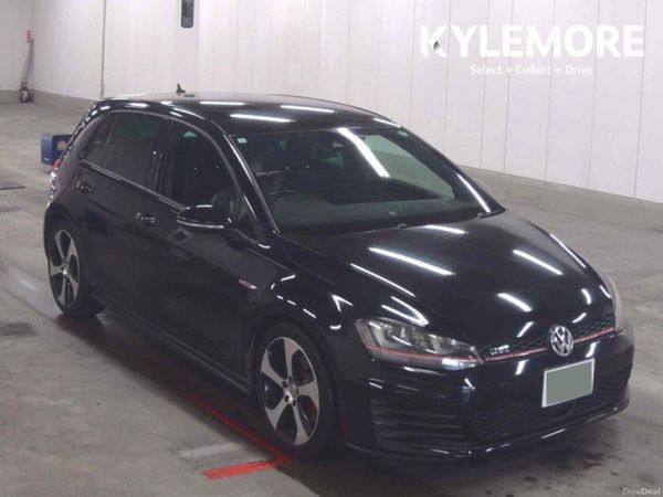 Volkswagen Golf Hatchback, Petrol, 2015, Black