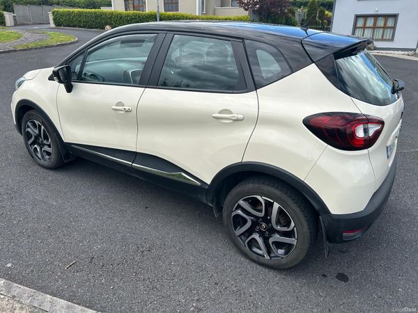 Renault Captur Hatchback, Diesel, 2018, White