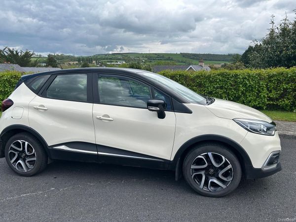 Renault Captur Hatchback, Diesel, 2018, White