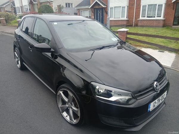 Volkswagen Polo Hatchback, Petrol, 2012, Black