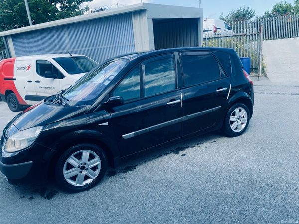 Renault Megane Hatchback, Petrol, 2005, Black