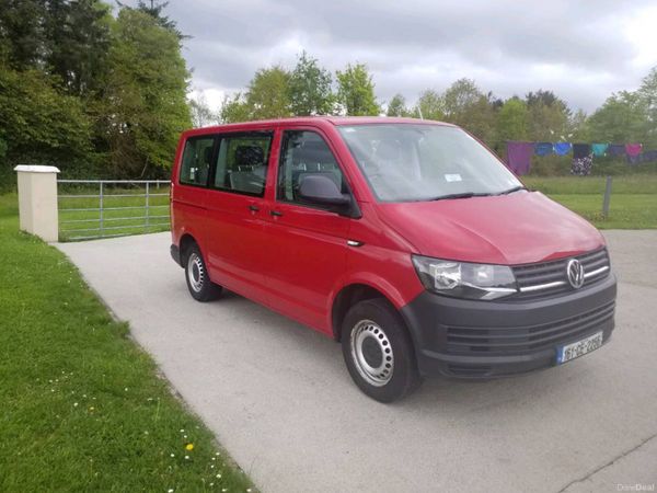 Volkswagen Kombi MPV, Diesel, 2016, Red