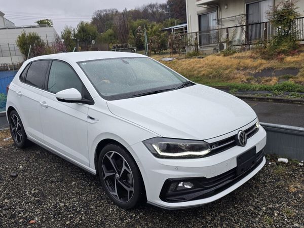 Volkswagen Polo Hatchback, Petrol, 2019, White