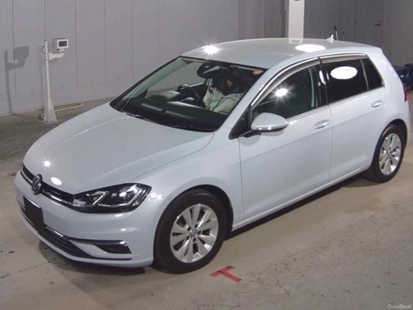 Volkswagen Golf Hatchback, Petrol, 2017, Grey