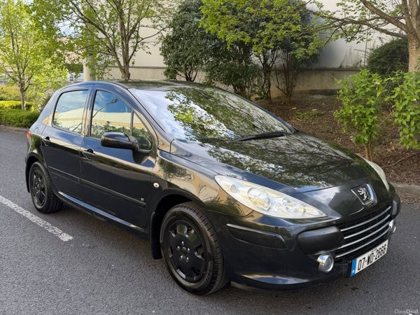 Peugeot 307 Hatchback, Petrol, 2007, Black