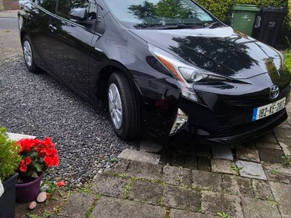 Toyota Prius Hatchback, Petrol Hybrid, 2018, Black