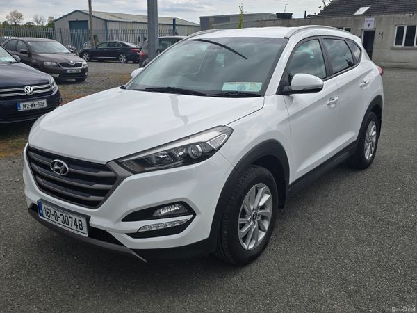 Hyundai Tucson SUV, Diesel, 2016, White