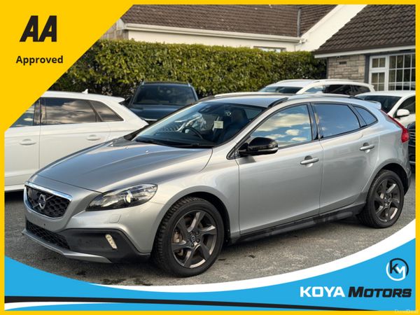 Volvo V40 Hatchback, Diesel, 2016, Silver