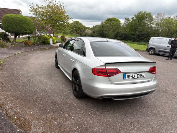 Audi A4 Saloon, Diesel, 2009, Silver