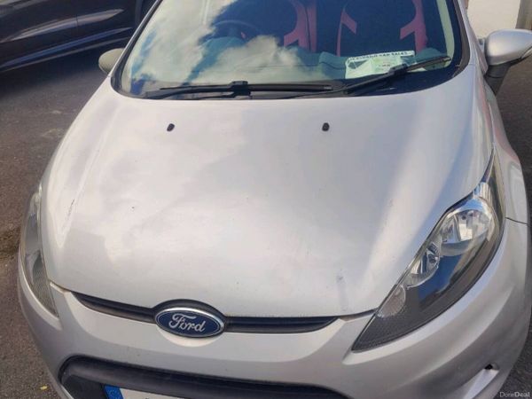 Ford Fiesta Hatchback, Diesel, 2011, Silver