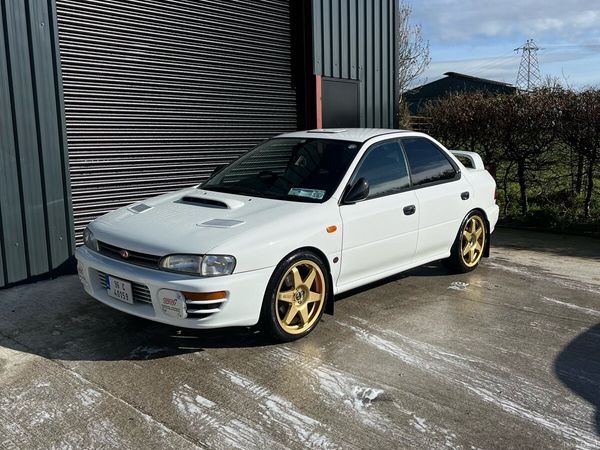 Subaru Impreza Saloon, Petrol, 1996, White
