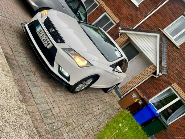SEAT Leon Hatchback, Diesel, 2013, White