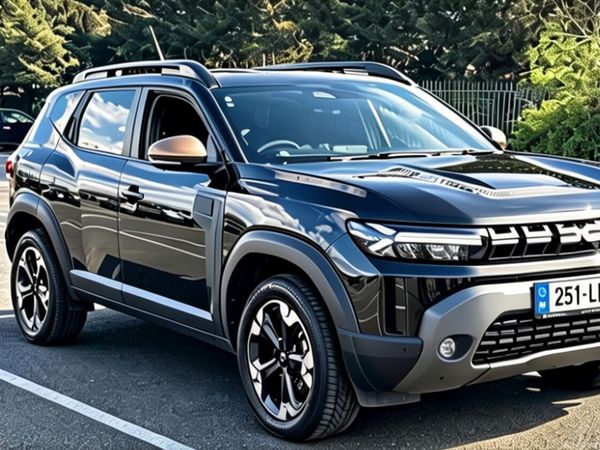 Dacia Duster SUV, Petrol Hybrid, 2025, Black