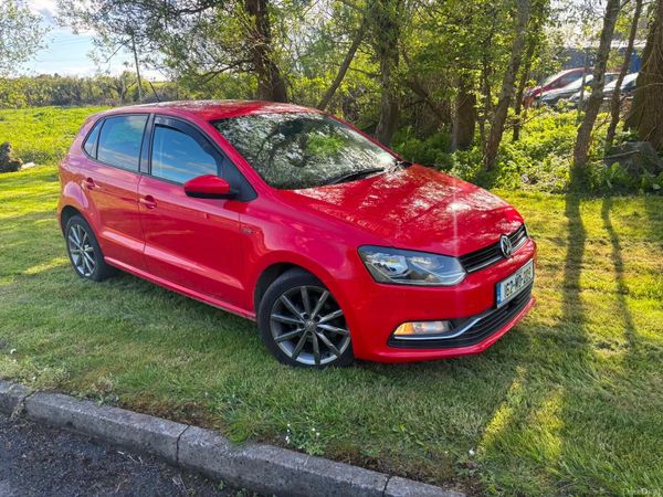 Volkswagen Polo Hatchback, Diesel, 2016, Red