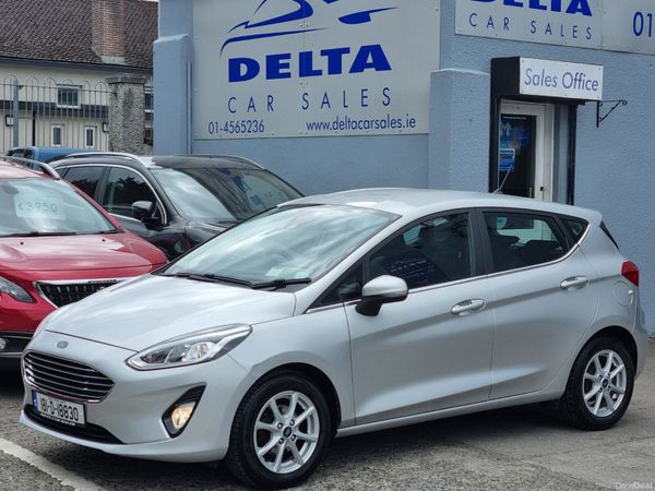 Ford Fiesta Hatchback, Petrol, 2018, Grey