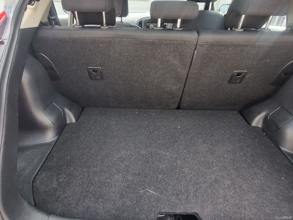 Nissan Juke SUV, Petrol, 2012, Blue