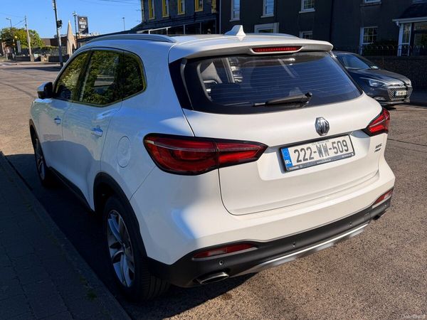 MG HS Hatchback, Petrol Plug-in Hybrid, 2022, White