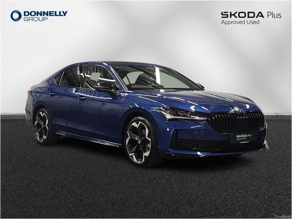 Skoda Superb Hatchback, Petrol, 2026, Blue
