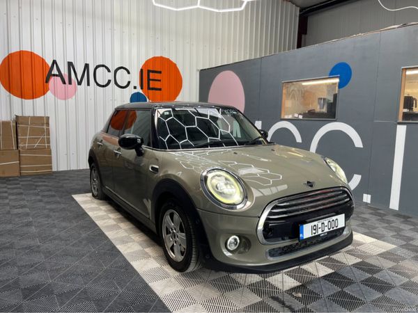 Mini Cooper Hatchback, Petrol, 2019, Grey
