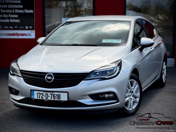 Opel Astra Hatchback, Petrol, 2017, Grey