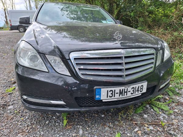 Mercedes-Benz E-Class Saloon, Diesel, 2013, Black