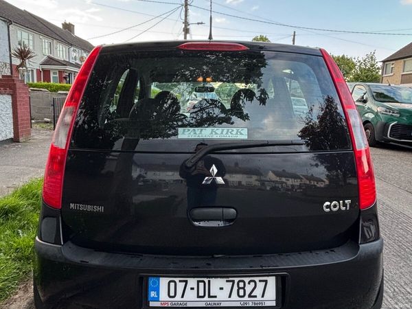 Mitsubishi Colt Hatchback, Petrol, 2007, Black