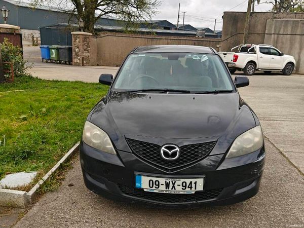 Mazda Mazda3 Hatchback, Diesel, 2009, Black