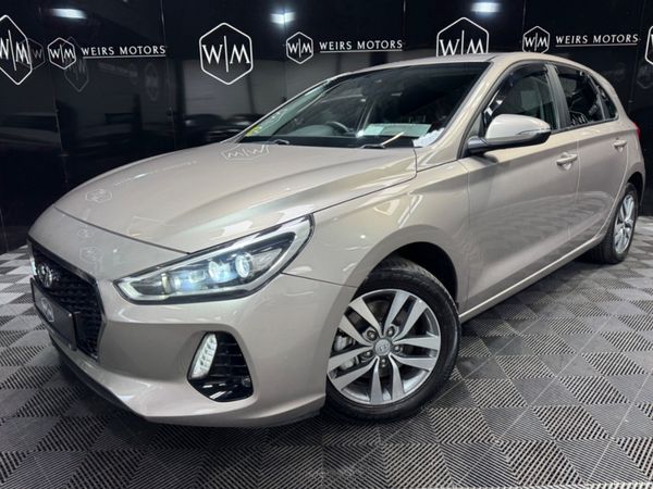 Hyundai i30 Hatchback, Diesel, 2017, White