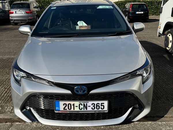 Toyota Corolla Estate/Jeep, Petrol Hybrid, 2020, Grey