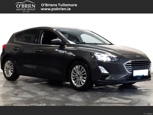 Ford Focus Hatchback, Petrol, 2022, Grey