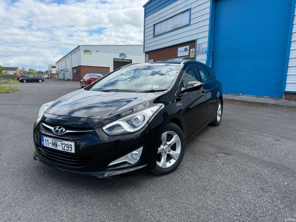 Hyundai i40 Estate/Jeep, Diesel, 2011, Black