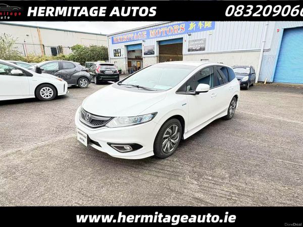 Honda Jade MPV, Petrol Hybrid, 2015, White