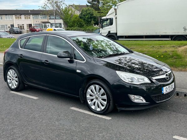 Opel Astra MPV, Diesel, 2012, Black