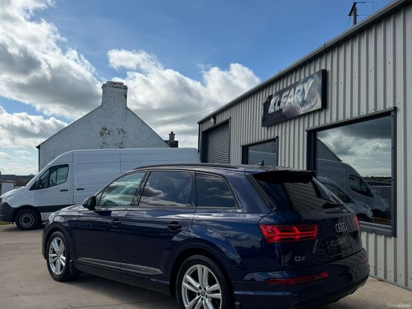 Audi Q7 SUV, Diesel Hybrid, 2019, Blue