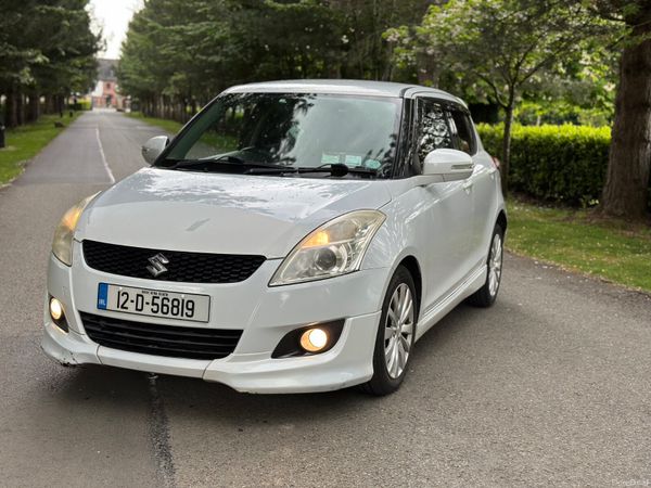 Suzuki Swift Hatchback, Petrol, 2012, White