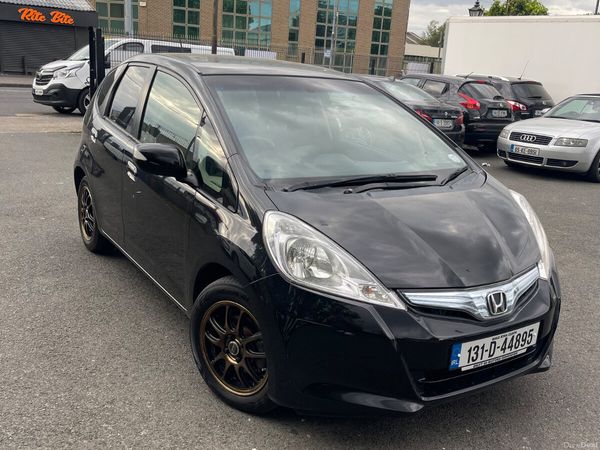 Honda Fit Hatchback, Petrol, 2013, Black