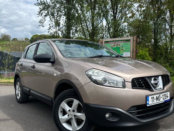 Nissan Qashqai Hatchback, Diesel, 2011, Brown
