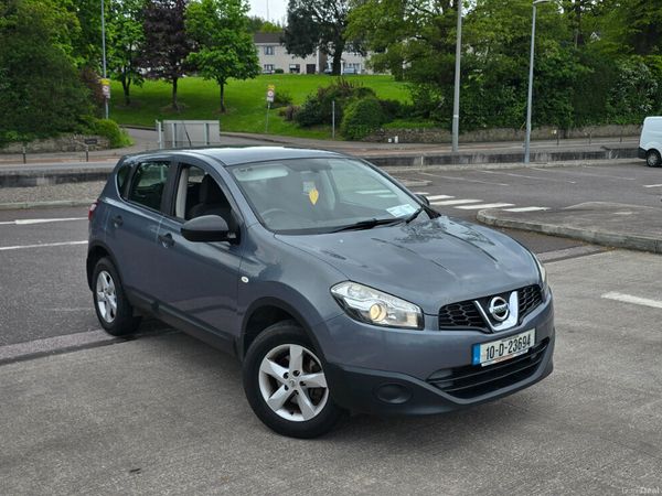 Nissan Qashqai Hatchback, Diesel, 2010, Blue