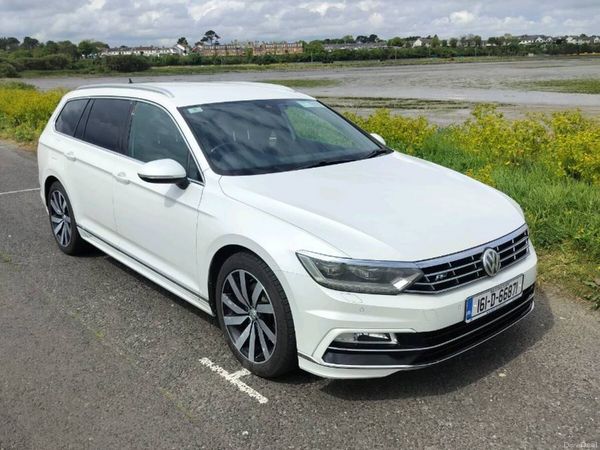 Volkswagen Passat Estate, Petrol, 2016, White